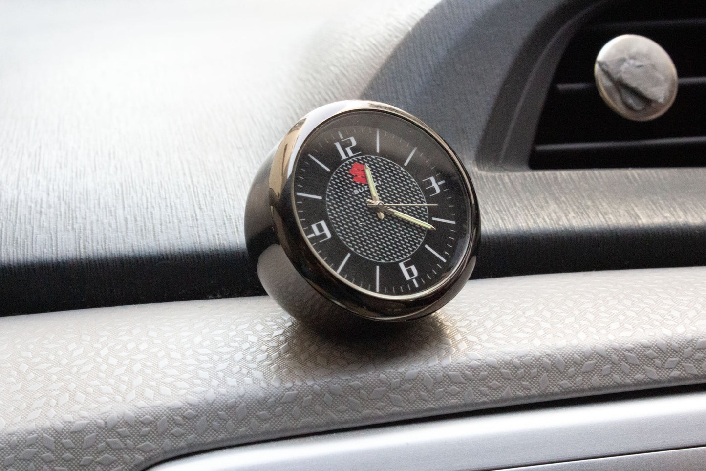 Suzuki Dashboard/AC Vent Clock - Suzuki Alto 2001,2002,2003,2004,2005,2006,2007,2008,2009,2012,2011,2012(5th Generation) - Suzuki Alto 660cc 2019,2020,2021,2022,2023(8th Generation) - AC Panels/AC Vents/AC Grill